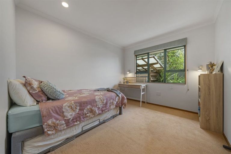 Photo of property in 86 Pahiatua Street, Hokowhitu, Palmerston North, 4410