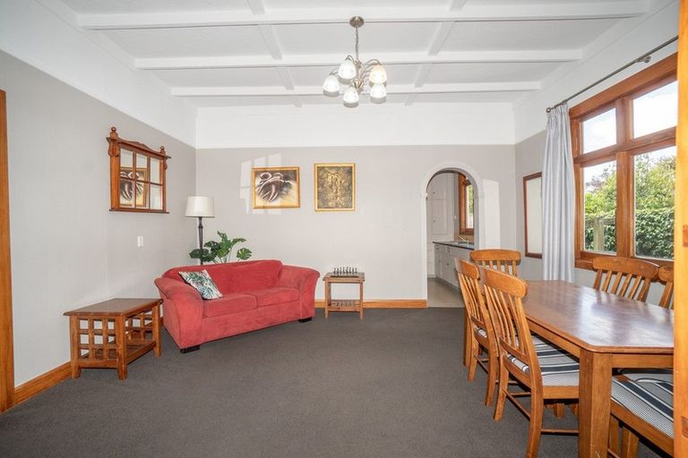 Photo of property in 201 Fitzherbert Avenue, West End, Palmerston North, 4410