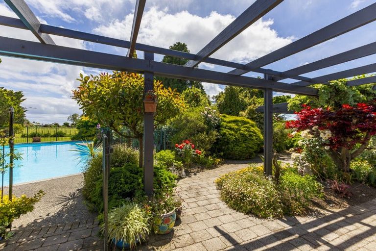 Photo of property in 1380 Maraekakaho Road, Longlands, Hastings, 4175