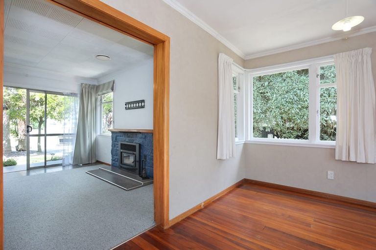 Photo of property in 8 Nairn Crescent, Awapuni, Palmerston North, 4412