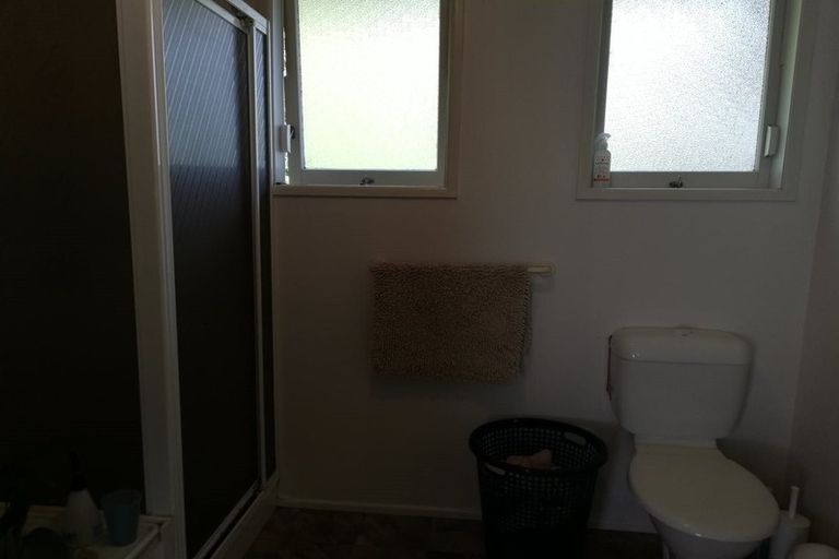 Photo of property in 13 Whitford Road, Howick, Auckland, 2014