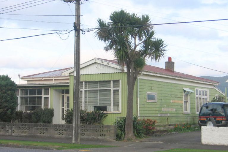 Photo of property in 11 Kiwi Street, Alicetown, Lower Hutt, 5010