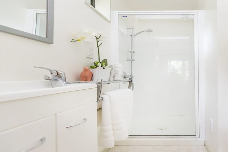 Photo of property in 9c Tavistock Road, Melrose, Wellington, 6023