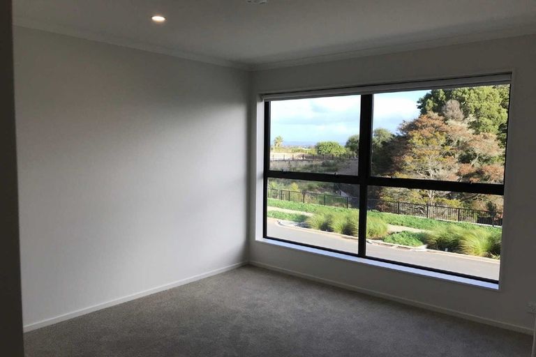 Photo of property in 31 Matairangi Avenue, Totara Heights, Auckland, 2105