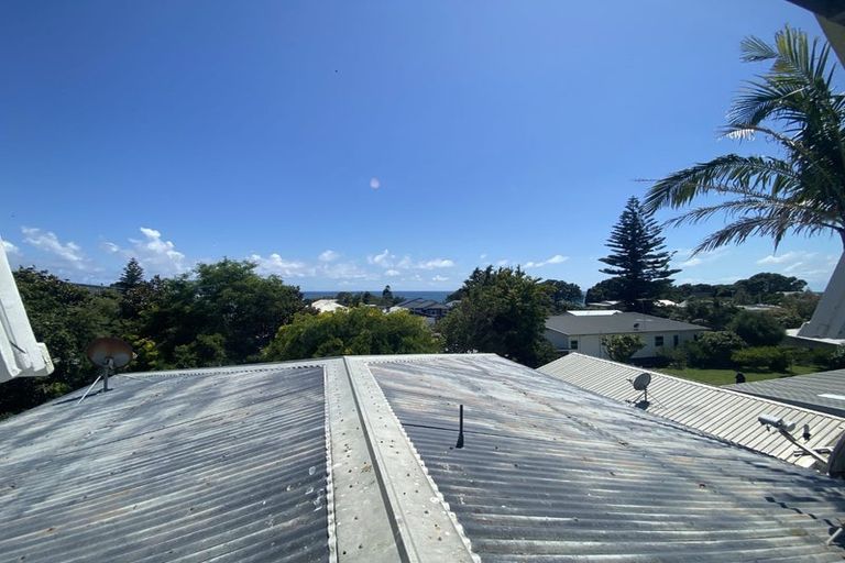 Photo of property in 195 Gill Street, Strandon, New Plymouth, 4312