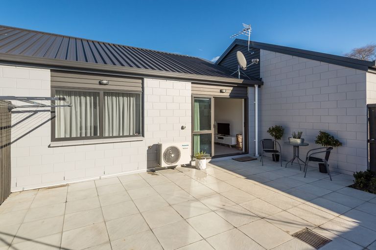 Photo of property in 3/430 Barbadoes Street, Edgeware, Christchurch, 8013