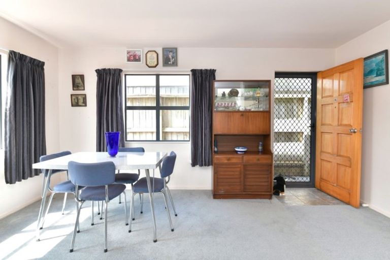 Photo of property in 6/670 Whangaparaoa Road, Stanmore Bay, Whangaparaoa, 0932