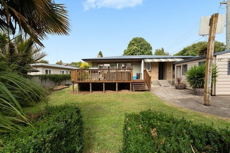 Photo of property in 105 Sutherland Road, Brookfield, Tauranga, 3110