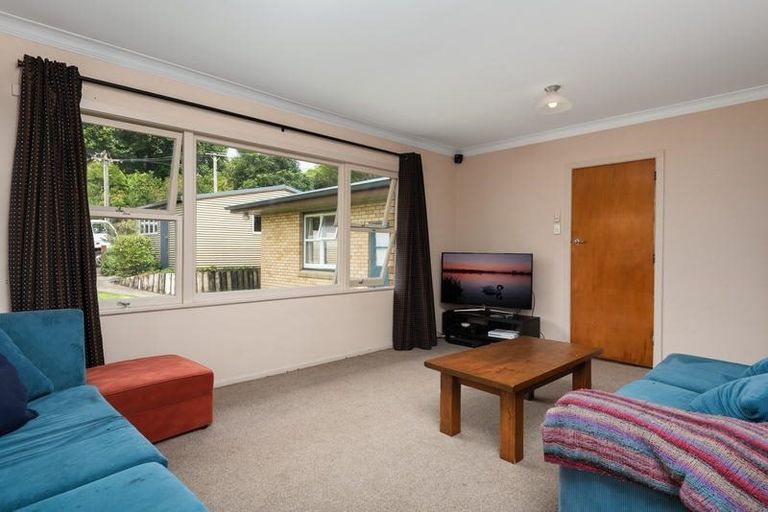 Photo of property in 105 Sutherland Road, Brookfield, Tauranga, 3110