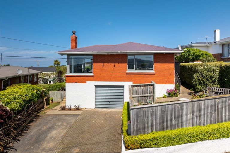 Photo of property in 50 Gilkison Street, Halfway Bush, Dunedin, 9010