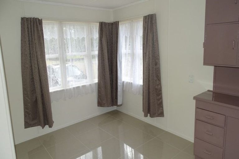 Photo of property in 36 Pah Road, Papatoetoe, Auckland, 2025