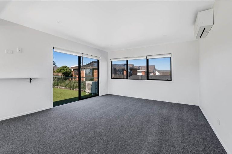 Photo of property in 7/19 Milton Road, Orewa, 0931