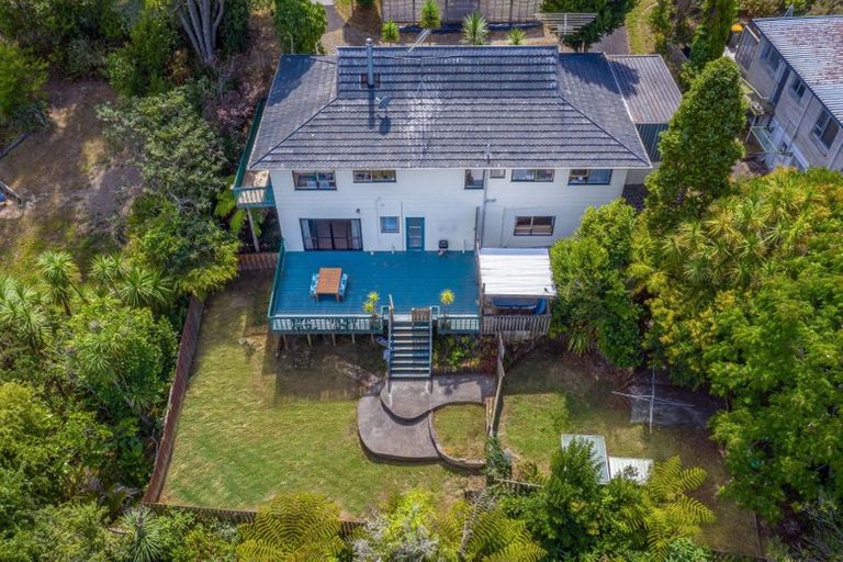 Photo of property in 28 Glamorgan Drive, Torbay, Auckland, 0630