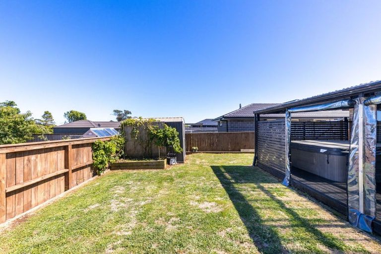 Photo of property in 11 Dreaver Drive, Waitara, 4320