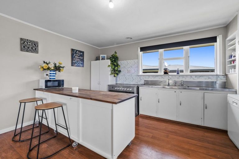 Photo of property in 90 Melcombe Street, Tinwald, Ashburton, 7700