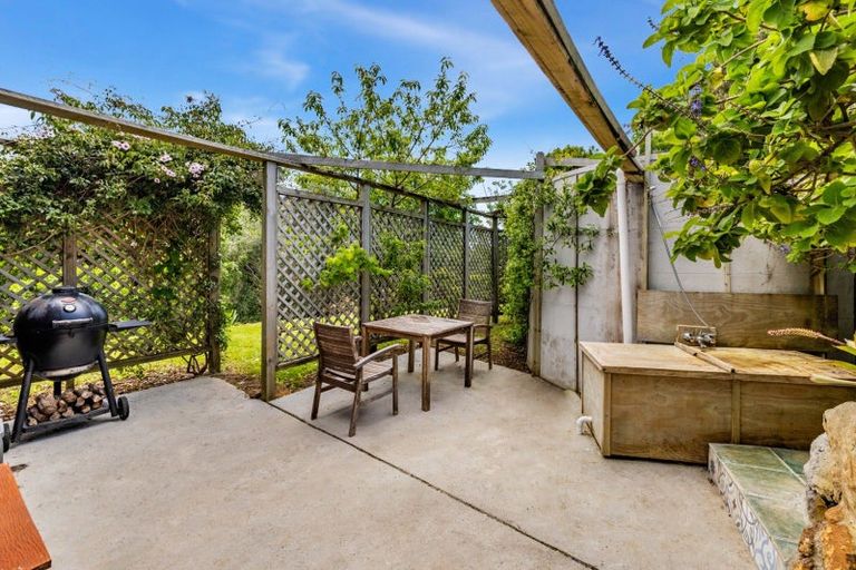 Photo of property in 32 Amokura Drive, Kerikeri, 0230