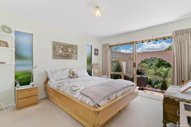 Photo of property in 1/89 Moore Street, Hillcrest, Auckland, 0627