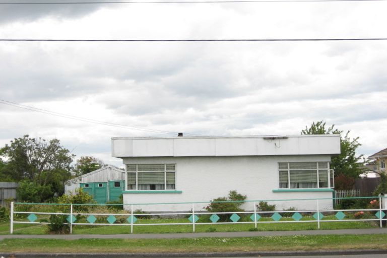 Photo of property in 69 Hargood Street, Woolston, Christchurch, 8062