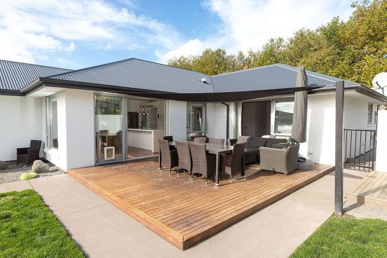 Photo of property in 424 Innes Road, Mairehau, Christchurch, 8052