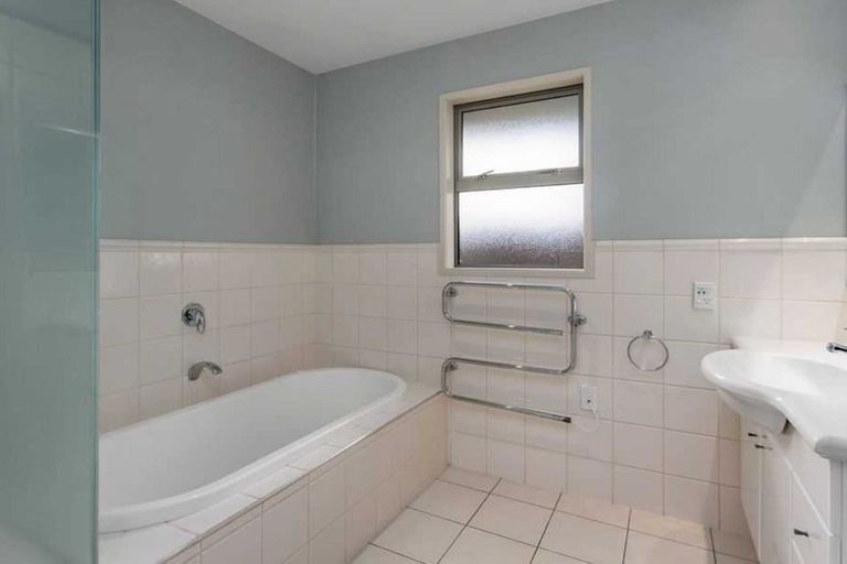 Photo of property in 31a Kotare Street, Fendalton, Christchurch, 8041