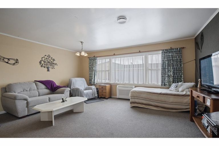 Photo of property in 44 Mclarin Road, Glenbrook, Waiuku, 2681