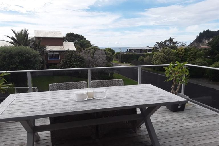 Photo of property in 3 Moray Place, Whiritoa, Whangamata, 3691
