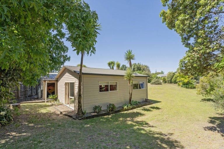 Photo of property in 25 Dunlop Drive, Pauanui, Hikuai, 3579