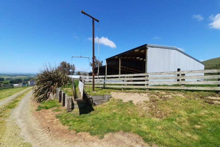 Photo of property in 183 Gunn Road, Warepa, Balclutha, 9273