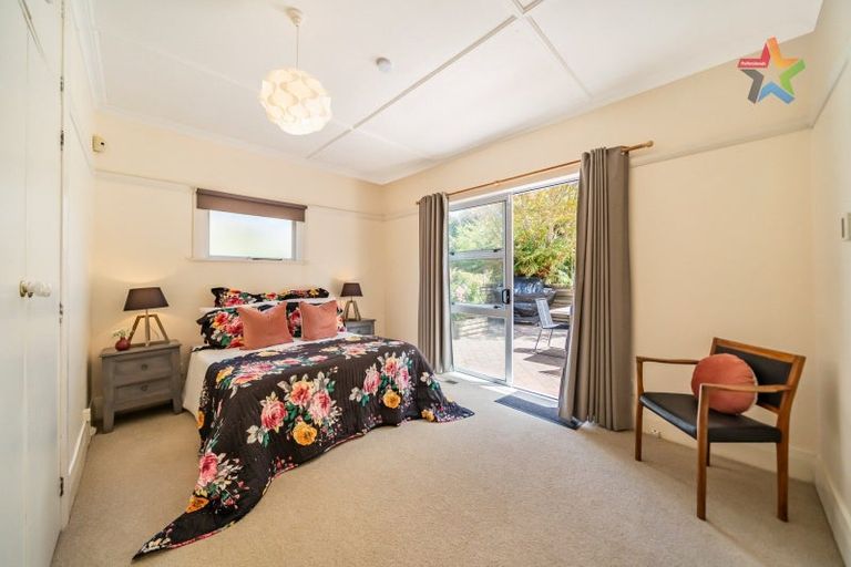 Photo of property in 52 Homewood Avenue, Karori, Wellington, 6012
