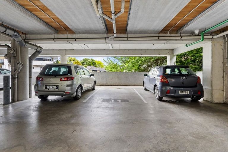 Photo of property in Albany Central, 11a/210 Dairy Flat Highway, Albany, Auckland, 0632