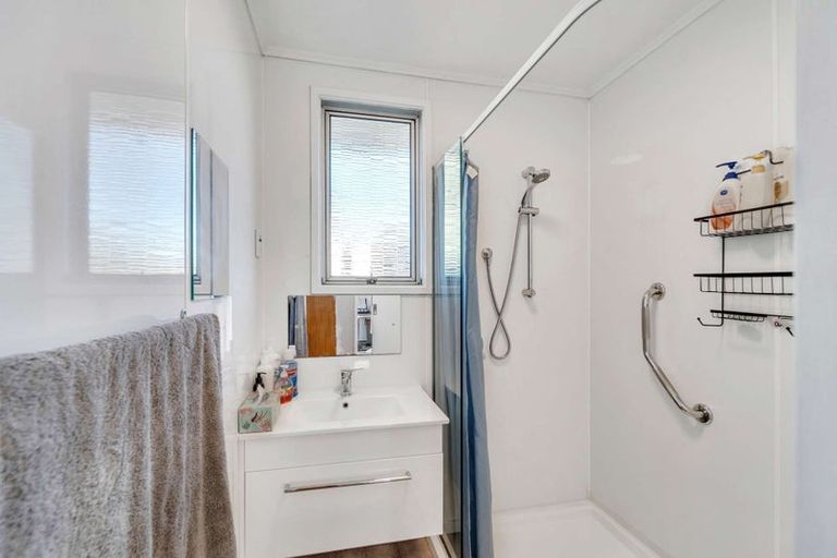 Photo of property in 2 Whitehaven Street, Weston, Oamaru, 9401