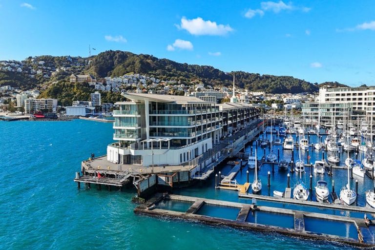 Photo of property in Clyde Quay Wharf, 3d/1 Clyde Quay Wharf, Te Aro, Wellington, 6011