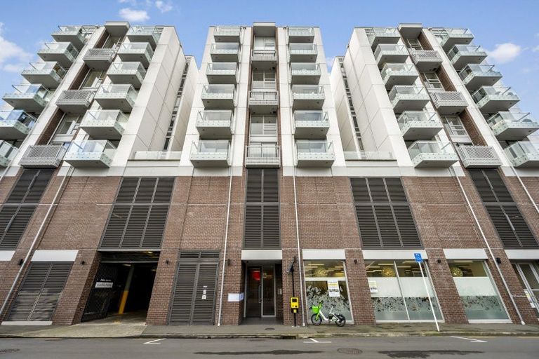 Photo of property in Republic2, 5h/10 Lorne Street, Te Aro, Wellington, 6011