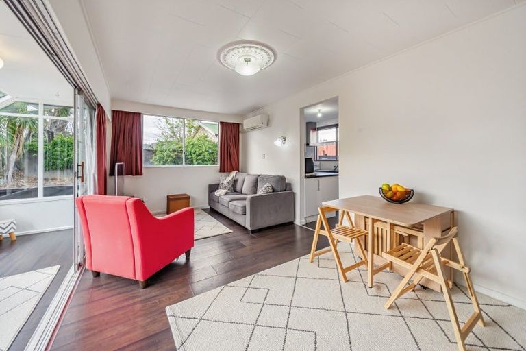 Photo of property in 3/45 Royal Street, Upper Hutt, 5018