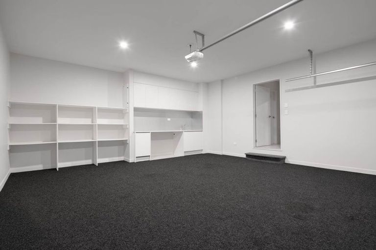 Photo of property in 15c Living Stream Road, Albany Heights, Auckland, 0632