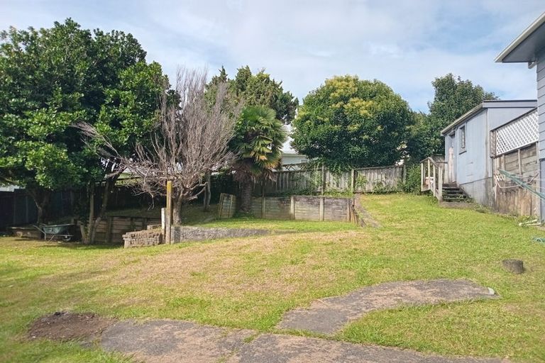Photo of property in 41 Hyperion Drive, Randwick Park, Auckland, 2105
