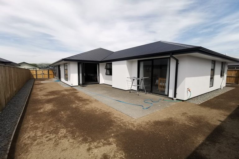 Photo of property in 14 Forge Close, Halswell, Christchurch, 8025