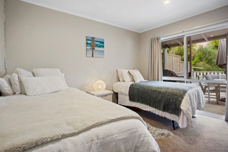 Photo of property in 11 Moana Drive, Tanners Point, Katikati, 3177