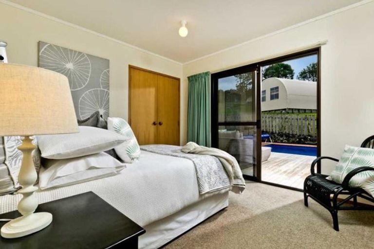 Photo of property in 291 Paremoremo Road, Paremoremo, Auckland, 0632