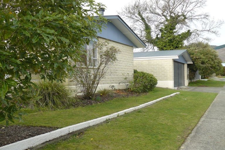 Photo of property in 23 Alfred Sheat Street, Richmond, 7020