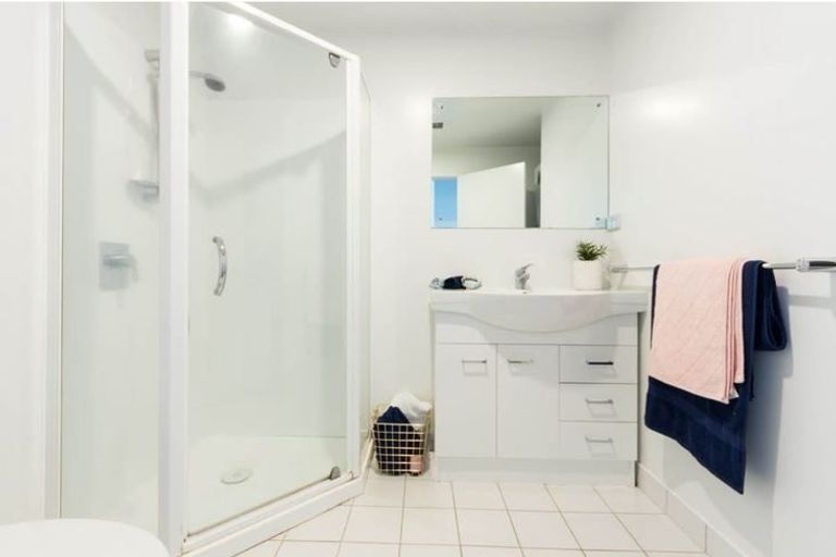 Photo of property in 2a/6 Winchester Street, Grey Lynn, Auckland, 1010