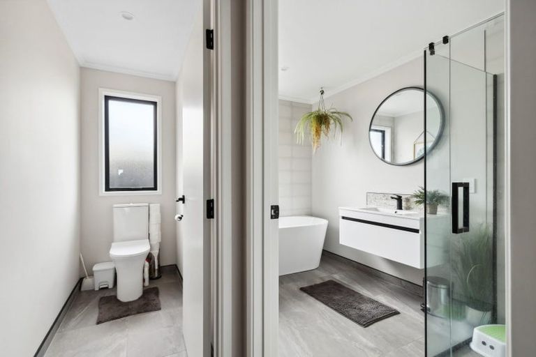 Photo of property in 1 Ruru Street, Cambridge, 3434