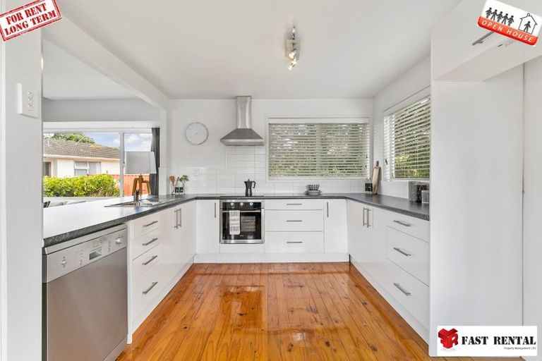 Photo of property in 59 Hellyers Street, Birkdale, Auckland, 0626