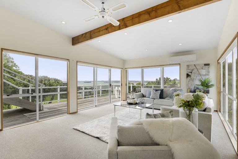 Photo of property in 193 Sandspit Road, Shelly Park, Auckland, 2014