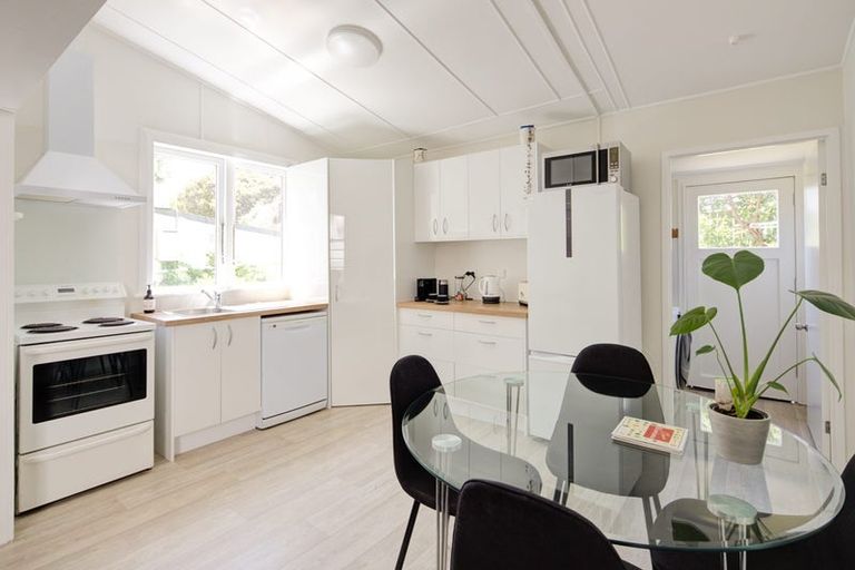 Photo of property in 53 Owen Street, Newtown, Wellington, 6021