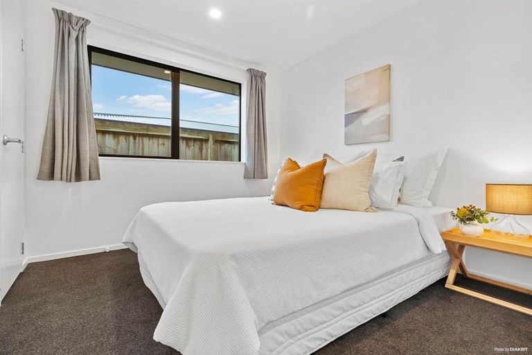 Photo of property in 52d Kayes Road, Pukekohe, 2120