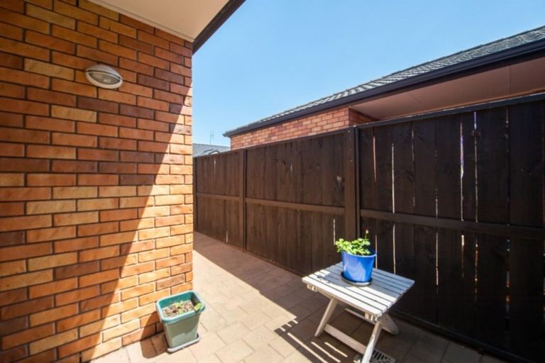 Photo of property in 4/241 Killarney Road, Frankton, Hamilton, 3204