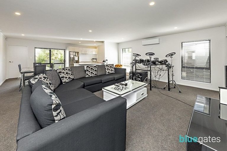 Photo of property in 10a Kendall Court, Wattle Downs, Auckland, 2103