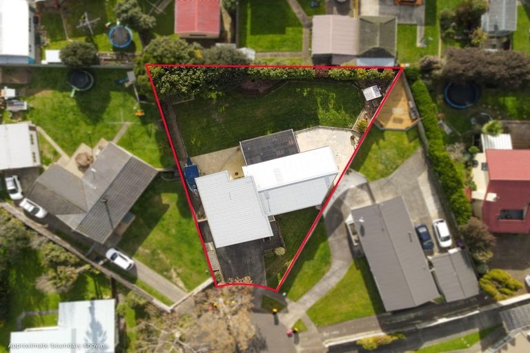 Photo of property in 32 Haast Place, Awapuni, Palmerston North, 4412