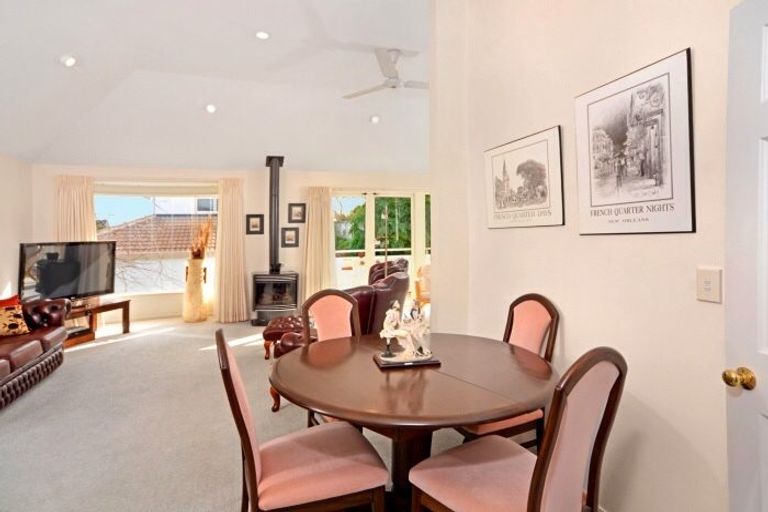 Photo of property in 9a Norman Road, Hauraki, Auckland, 0622